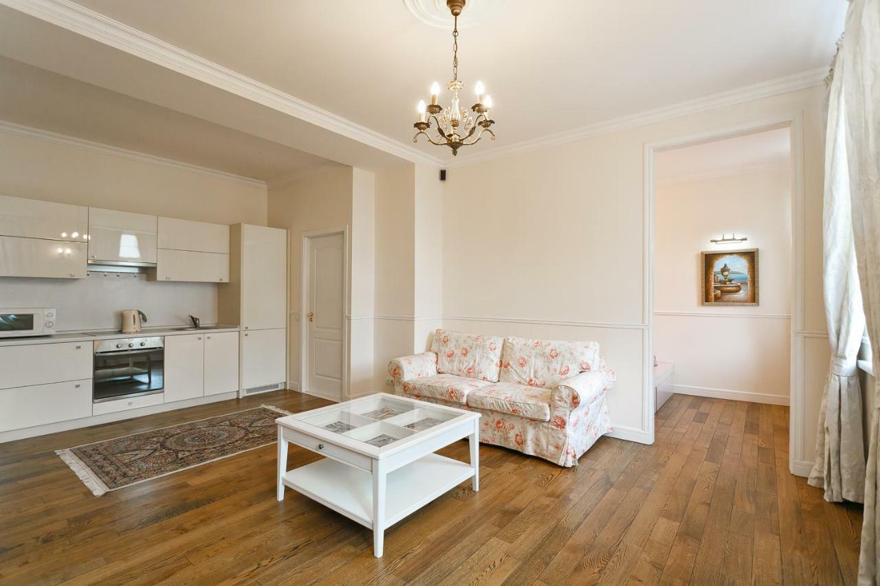 Royal Rent Minsk Apartment Exterior photo